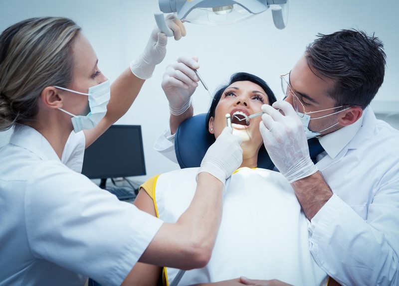 Zdravljenje zoba ali endodontsko zdravljenje zoba